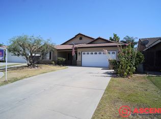 11011 Southwales Ct, Bakersfield, CA