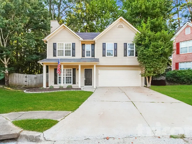 2395 Sailor Ln — Photo 2