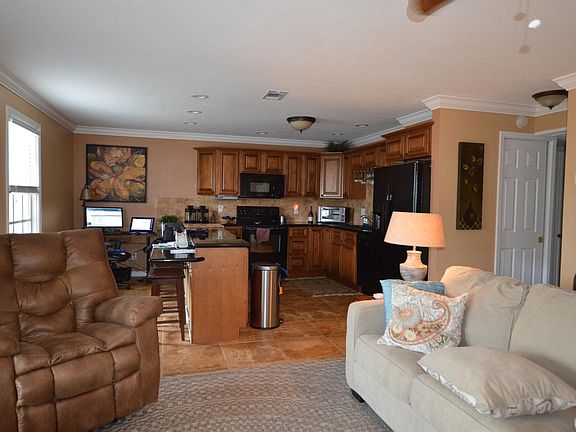 3rd image of 5146 Beach Dr SE