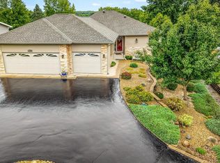 942 Lake Summerset Rd, Davis, IL 61019