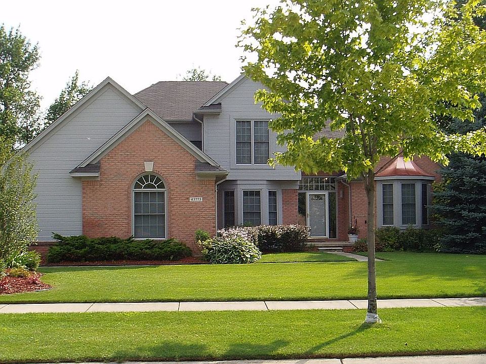 1st image of 43773 Saint Julian Ct