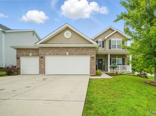 121 Champions Ln, Wentzville, MO 63385