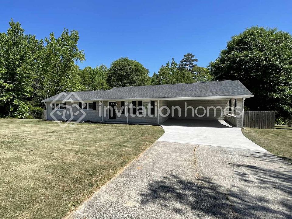 1st image of 3899 Summit Dr