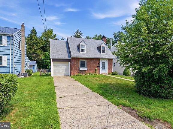 3rd image of 120 Crooked Billet Rd