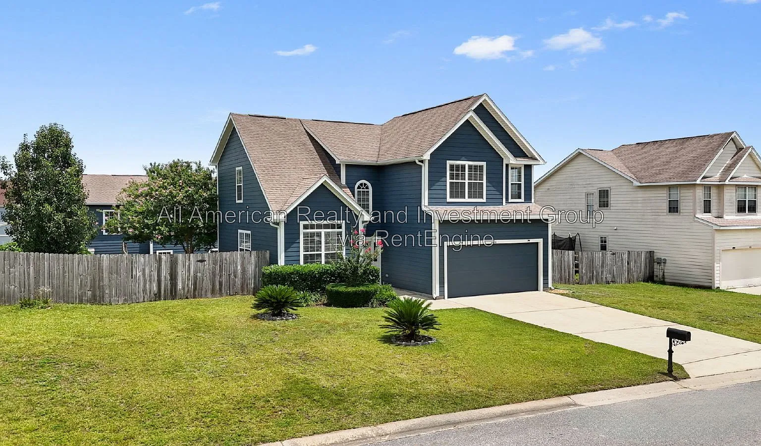 4 bed, 2.5 bath, 2114 sqft, $2,395 — Photo 1
