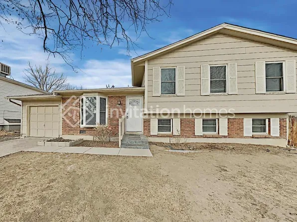 15561 E Pacific Pl, Aurora, CO 80013