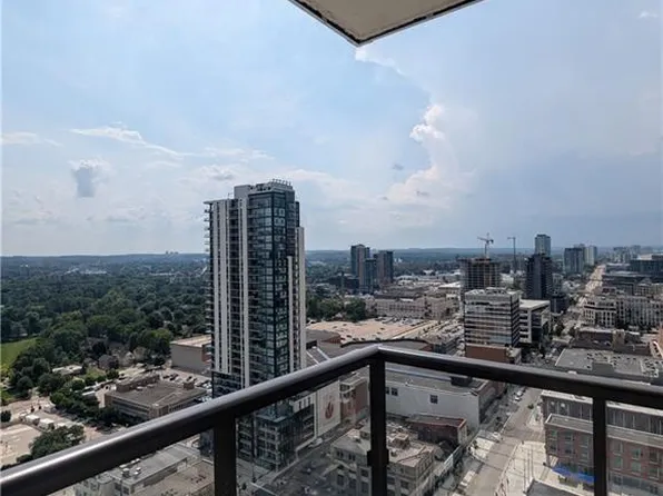55 Duke St W #2309, Kitchener, ON N2H 3W6
