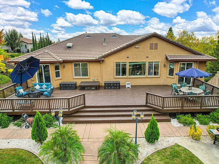 1676 Stronsay Ct — Photo 97