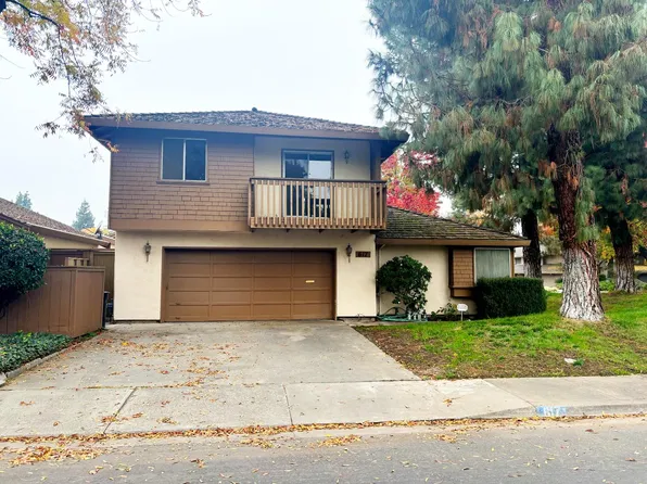 617 Edgebrook Ct, Modesto, CA 95354