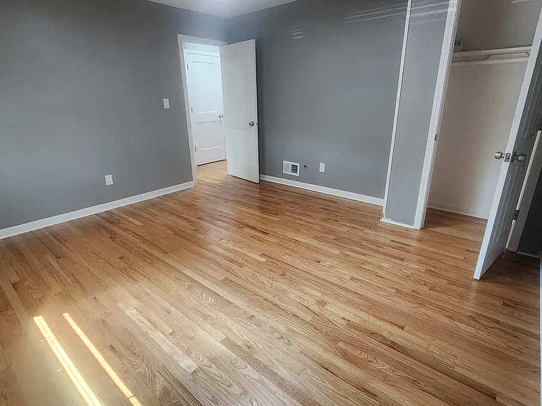 6813 Country Ln — Photo 12