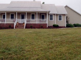 121 Pine Ridge Dr, Shelby, NC 28152