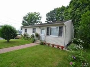 81 Sheridan St, Danbury, CT 06810