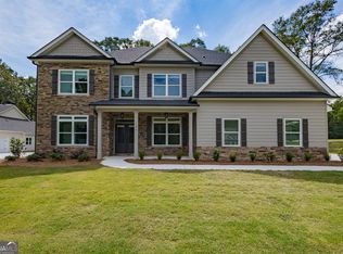 142 Austin Storey Cir, Newnan, GA 30263