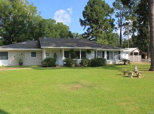 104 8th St NE, Springhill, LA 71075