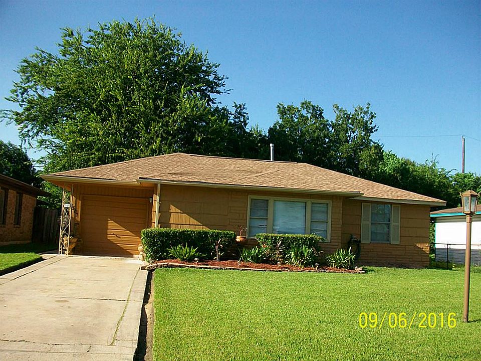 1st image of 2507 9th St
