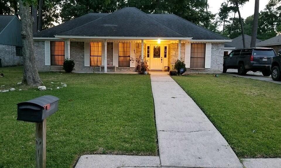 1st image of 1626 Sahara Dr