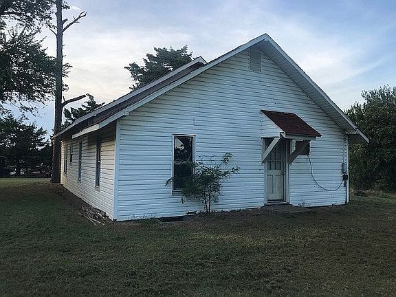 2nd image of 785 County Road 1545