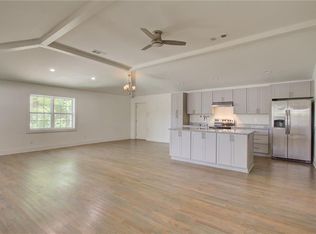 97 Windy Hill Rd SW, Marietta, GA 30060