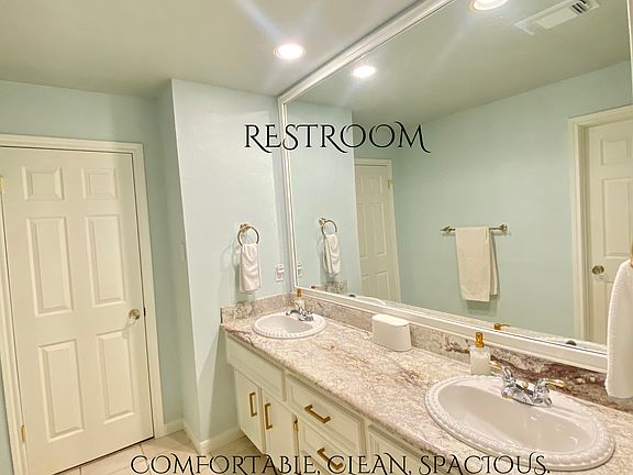 4th image of 4019 Evergreen Village Dr