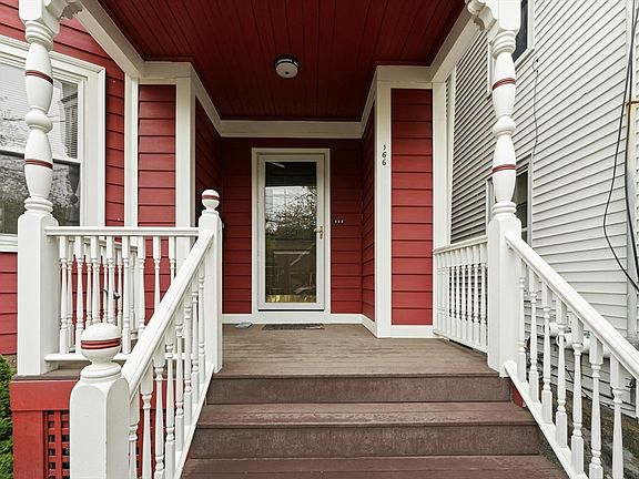 3rd image of 166 Chestnut St #1
