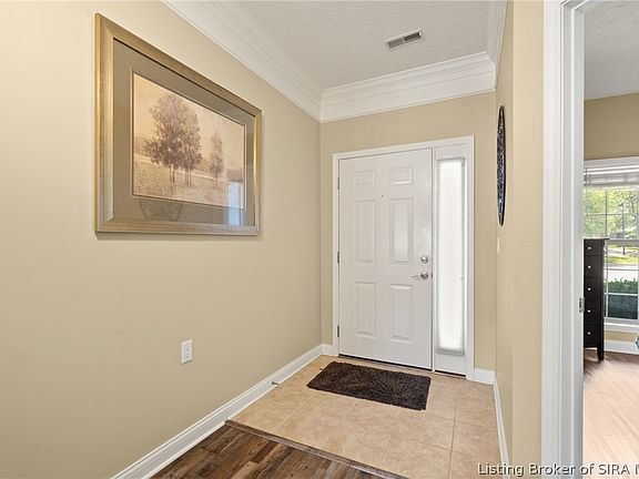 5th image of 2128 Pickwick Drive