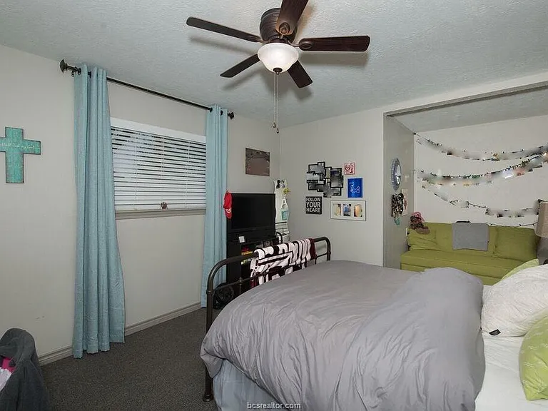 Bedroom2