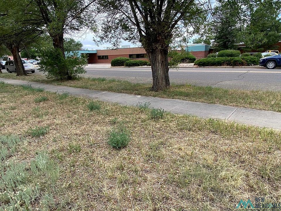 2nd image of 1232 8th St