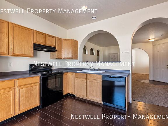 2nd image of 6735 S Mahogany Pl