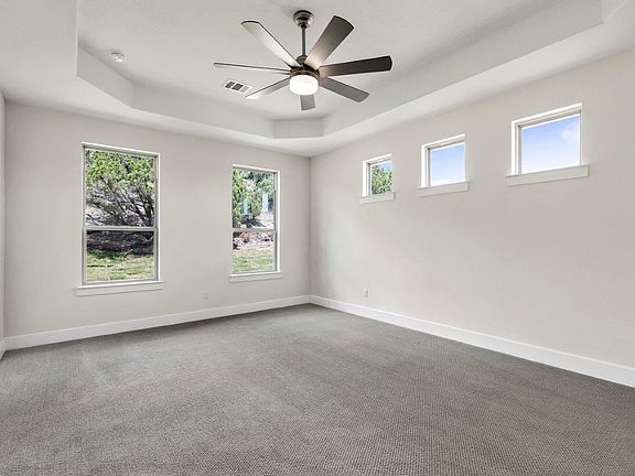 4th image of 17225 Avion Dr