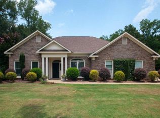 147 Walking Stick Dr, Ellerslie, GA 31807