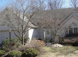 6827 Ridgewood Trl, Toledo, OH 43617