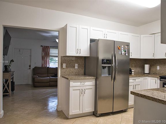 4th image of 1710 NE 169th St