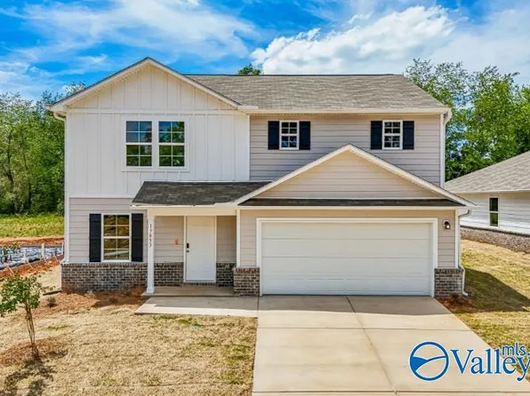 17853 Daniel Island Dr, Athens, AL 35611