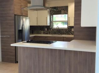 2451 SW 23rd Ter, Miami, FL 33145