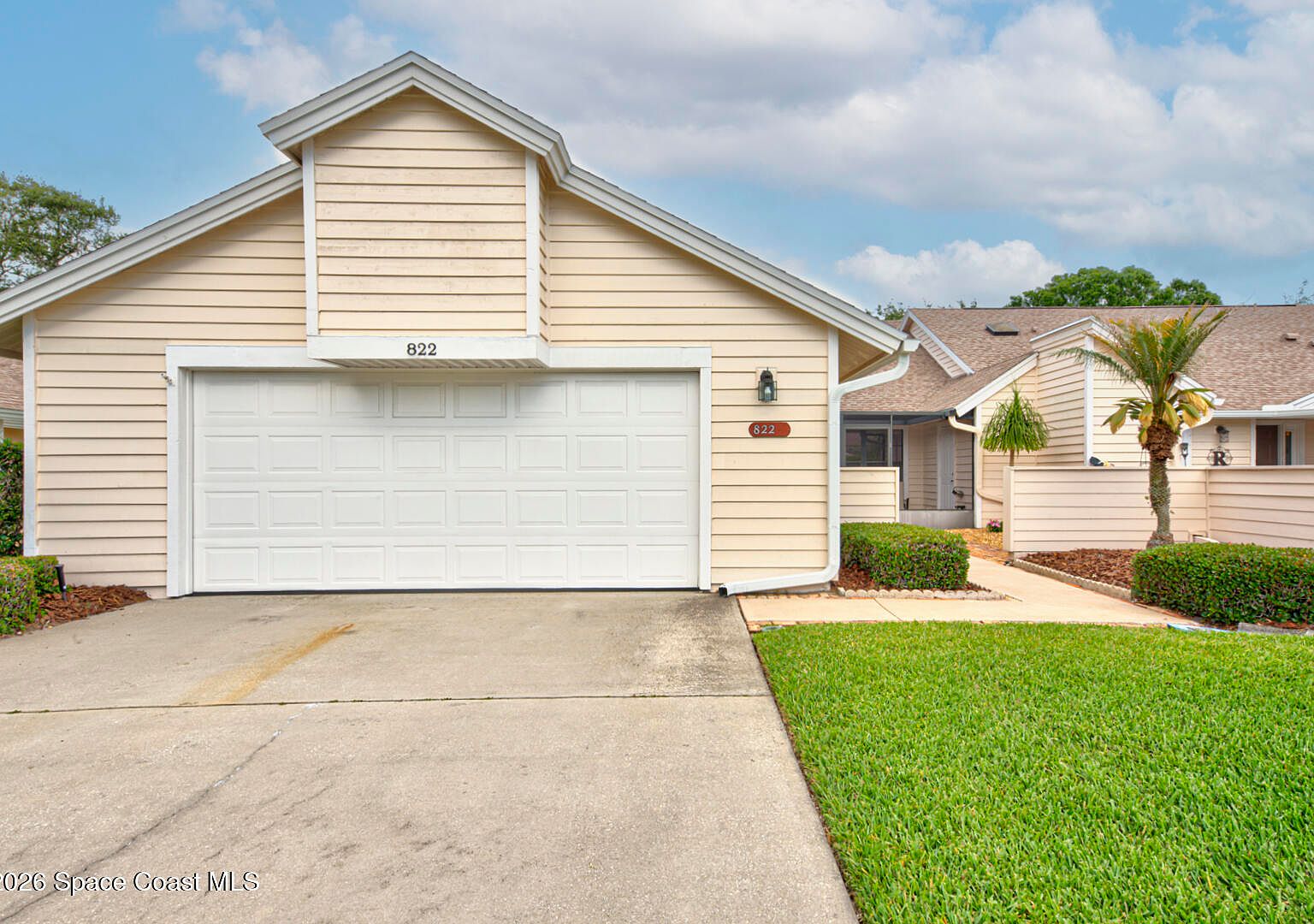 822 Ridge Lake Dr
