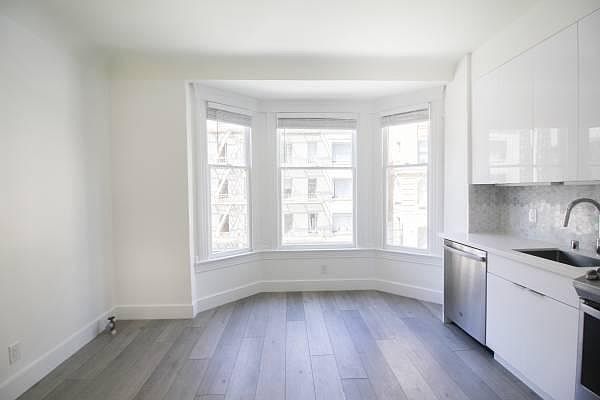 1st image of 720 Jones St #30