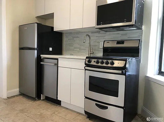 Rented by Oxford Property Group | media 20