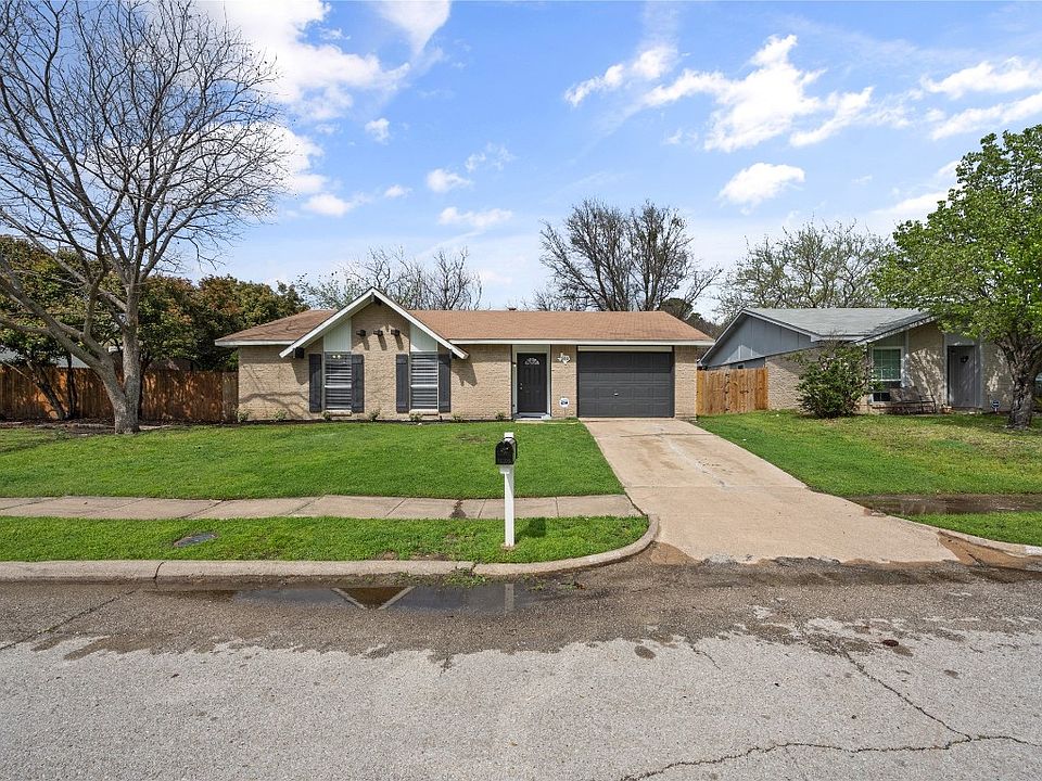 1st image of 606 S Holiday Dr