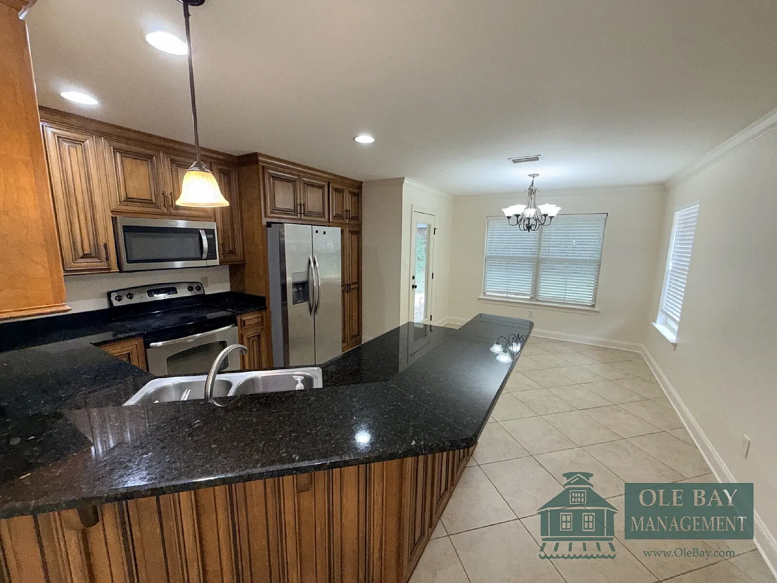 3 bed, 2.0 bath, $1,695 — Photo 4