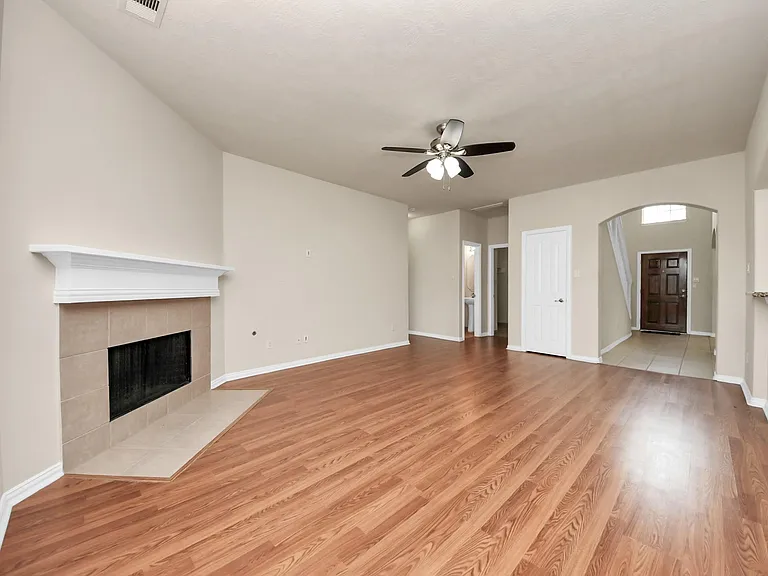 24503 Hikers Bend Dr — Photo 4