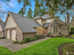 1716 Bellevue Way NE, Bellevue, WA