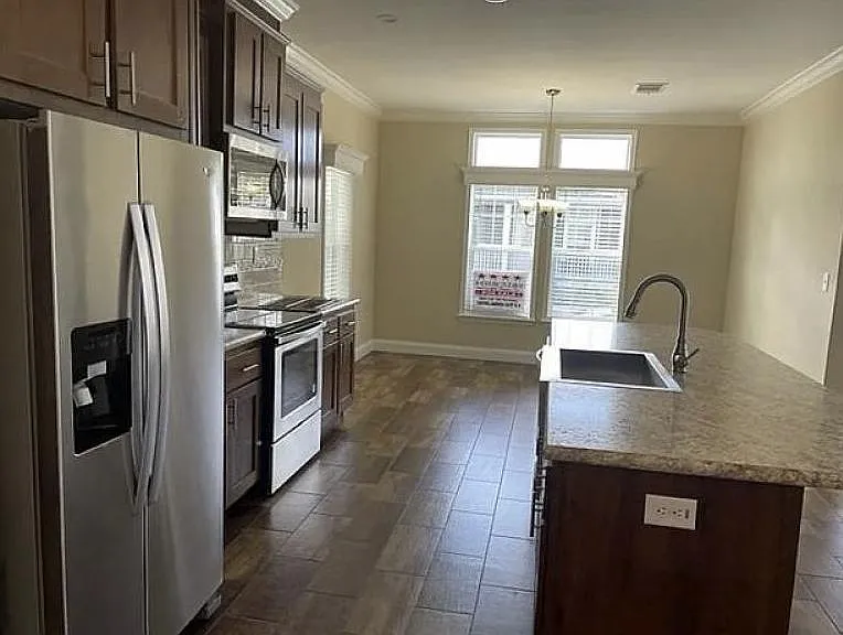 544 Mazeppa Rd — Photo 5