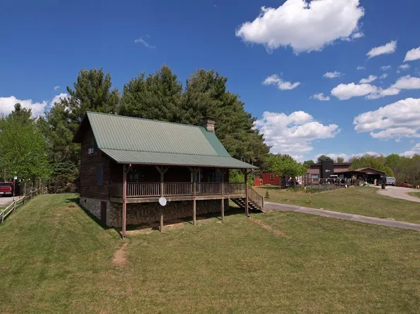 105 Overlook Trl, Fancy Gap, VA 24328