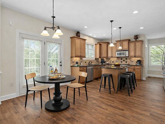 4th image of 1602 Eagle Lodge Ln