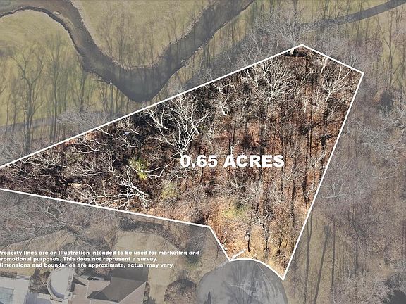 3rd image of Oak Ridge Ln