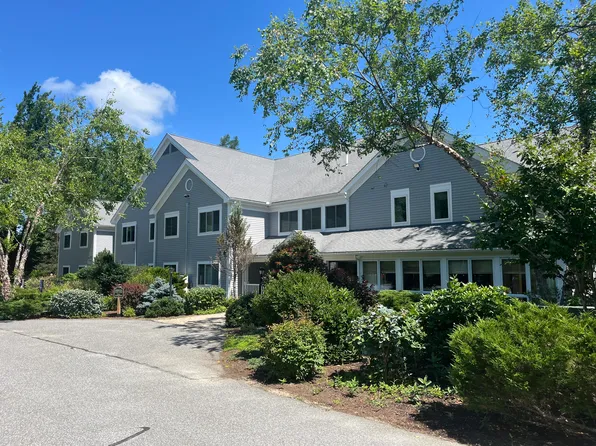 79 E Ridge Road #105, Southwest Harbor, ME 04679