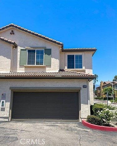 1st image of 1135 N Solano Privado APT A