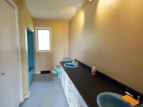 main floor bathroom