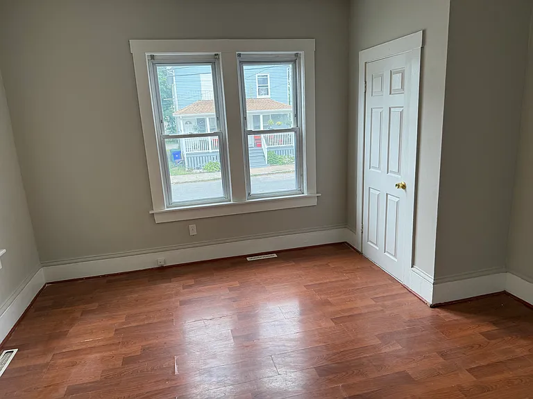18 Falmouth St #1 — Photo 4