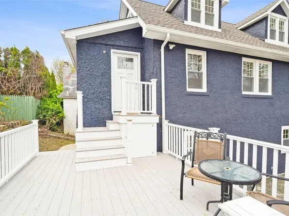 37 S Lawn Avenue, Elmsford, NY 10523